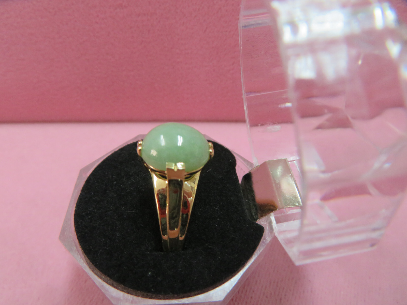 14k Solid Yellow Gold Green Jadeite Jade Ring Size 10 / 4.76 Grams