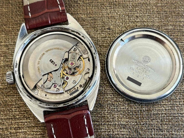 IWC Yacht Club Ref.R811 Silver Dial Gerald Genta Design Model Date 36mm Men’s