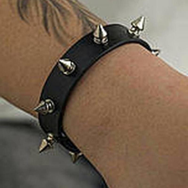 Minimalist Black Faux Leather Spike Bracelet Size 20 Cm