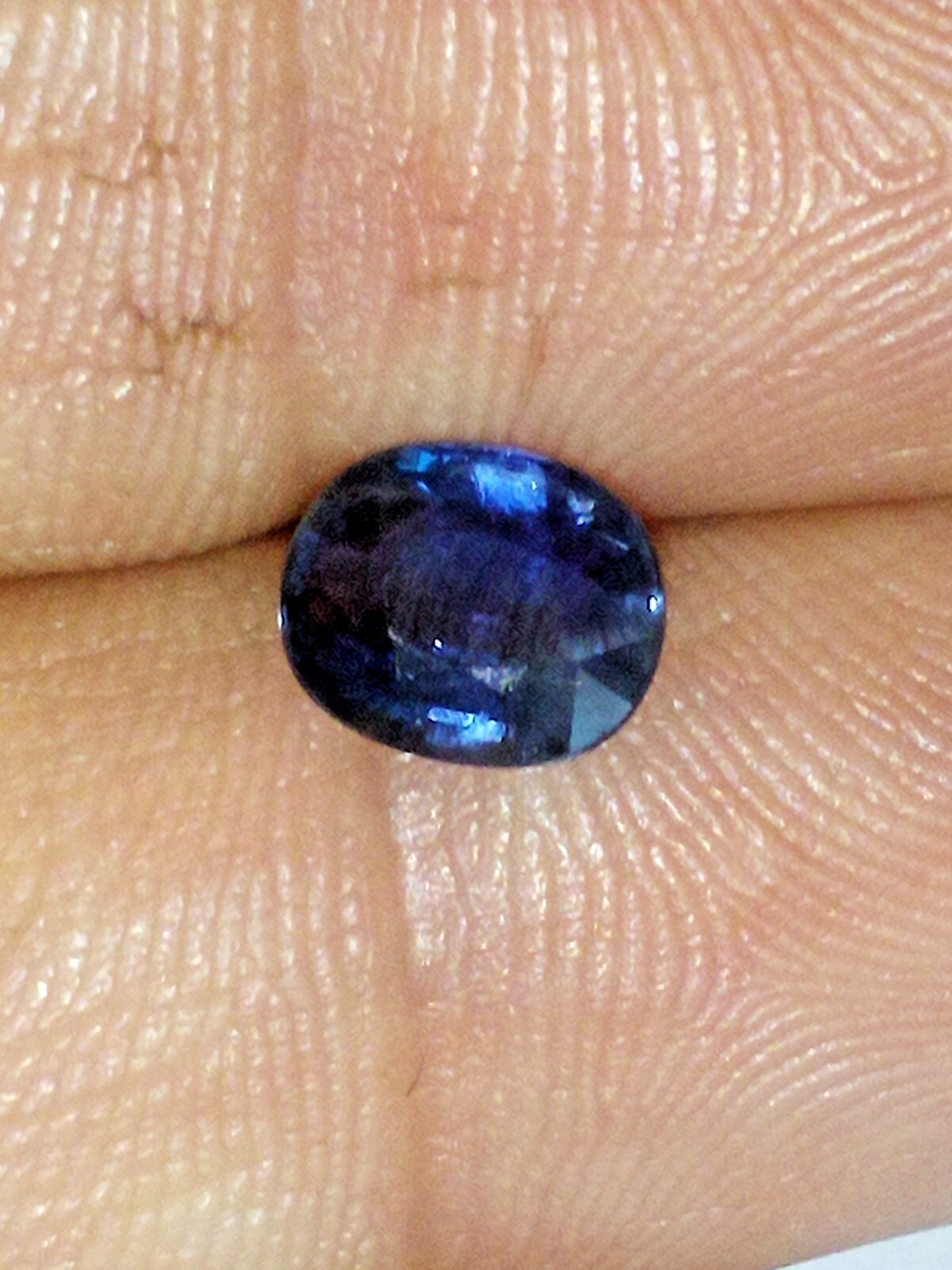 Blue Sapphire 1.36ct Madagascar Oval cut VS clarity deep saturation of color
