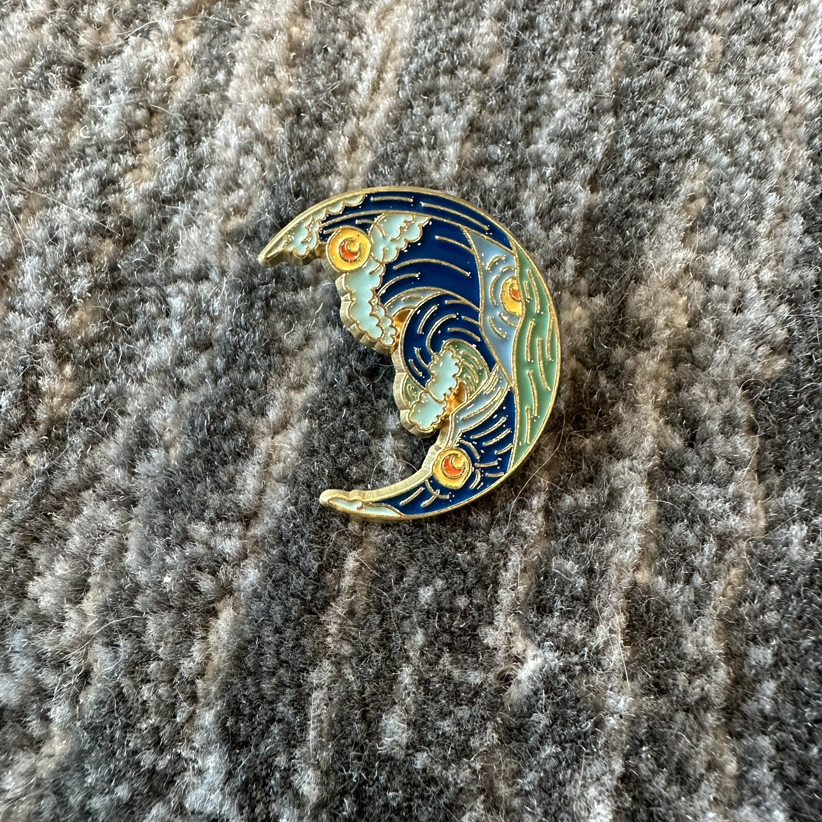 Enamel Pin Starry Night Crescent Moon Brooch Van Gogh Lapel Badge Artist Jewelry