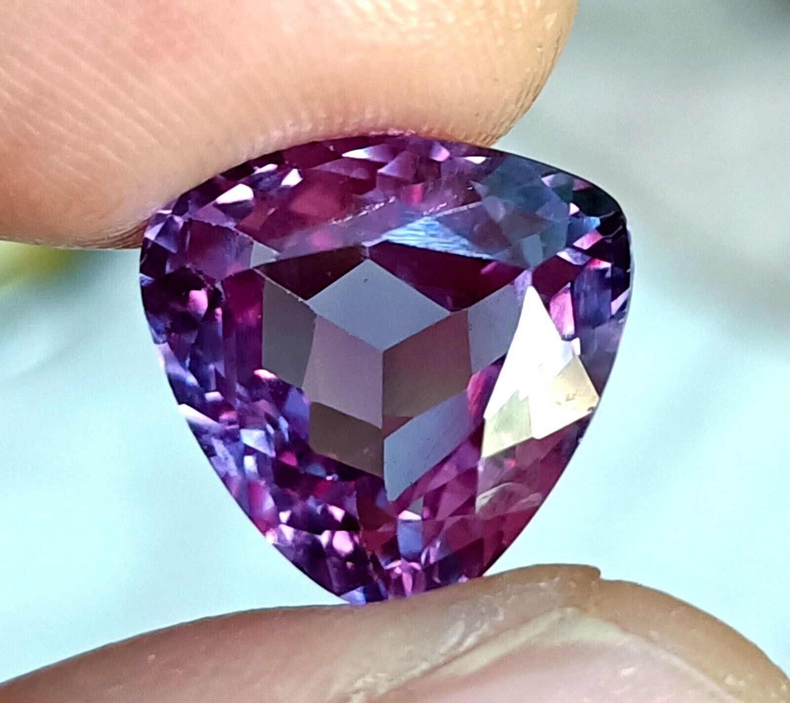 Trillion Cut NATURAL Ceylon Bi-Color Sapphire Loose GEMSTONE 11.23 Ct Certified