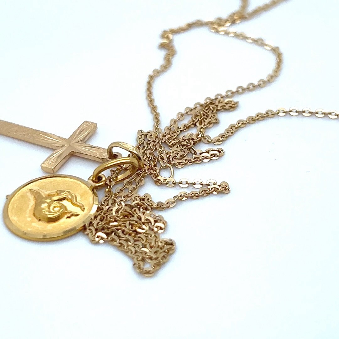18ct Gold 60cm Chain with Zodiac Capricorn and Cross Charms