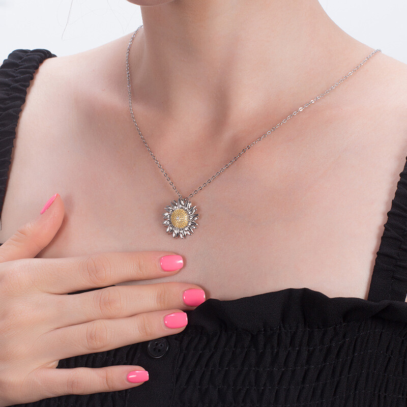 Daisy Pendant Necklace for Women Twp Tone Sterling Silver Clear Cz Ginger Ly…