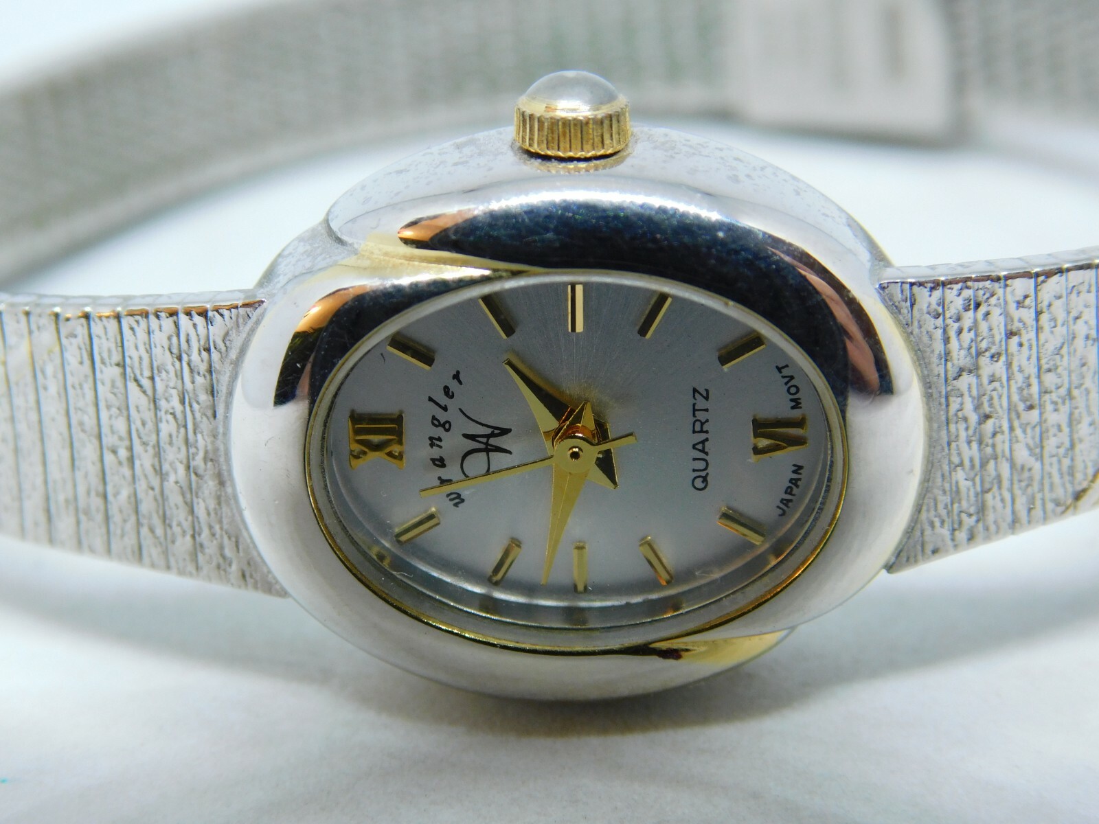 Wrangler 1895 V377 Quartz Analog Ladies Watch