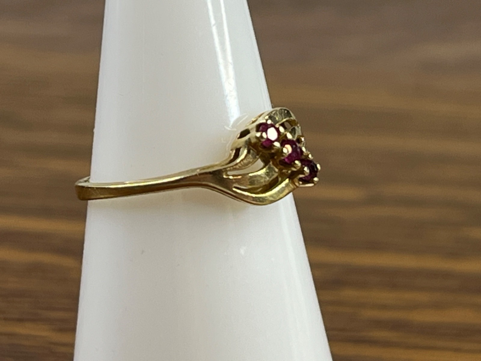 Vintage 10k Natural Ruby Bypass Cocktail Ring Estate 10k Yellow Gold Size 5