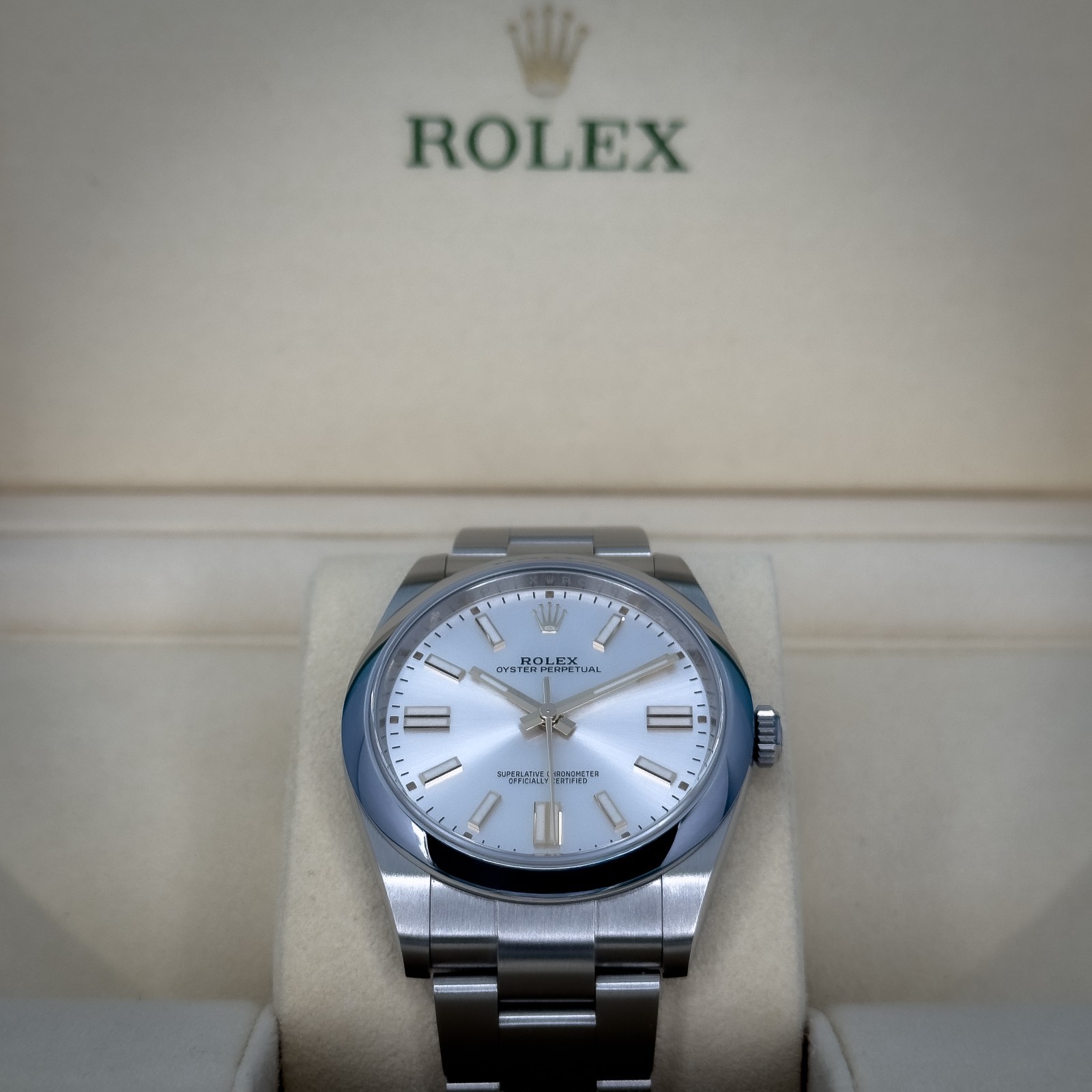 2020 Rolex Oyster Perpetual Silver Dial 41mm 124300 – Full Set