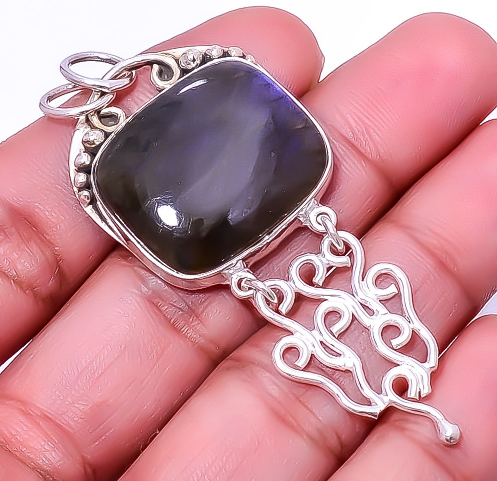 Purple Flash Labradorite – Canada 925 Sterling Silver Pendant 2.42″ A330