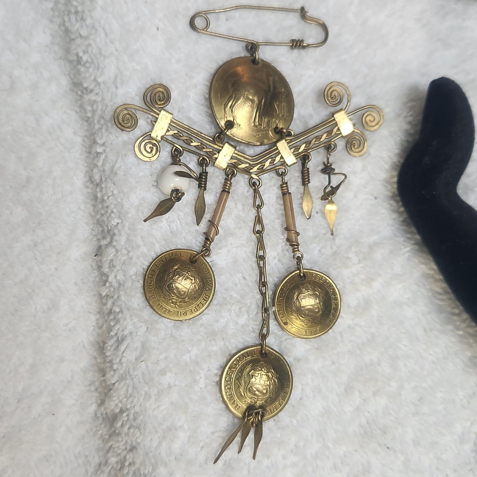Vintage Peruvian Coin Brooch Brass Folk Art Sol De Oro Dangle Pin Peru Jewelry