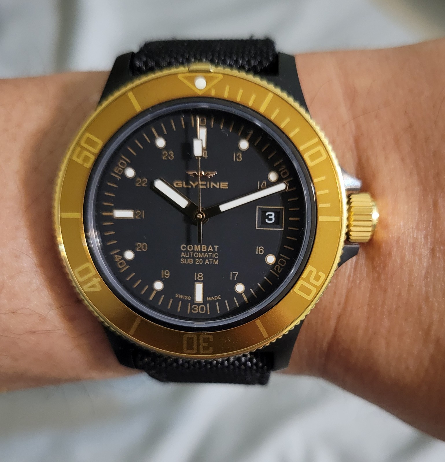 Glycine ” Golden Eye ” GL0093 42mm Automatik Men’s Watch – Black