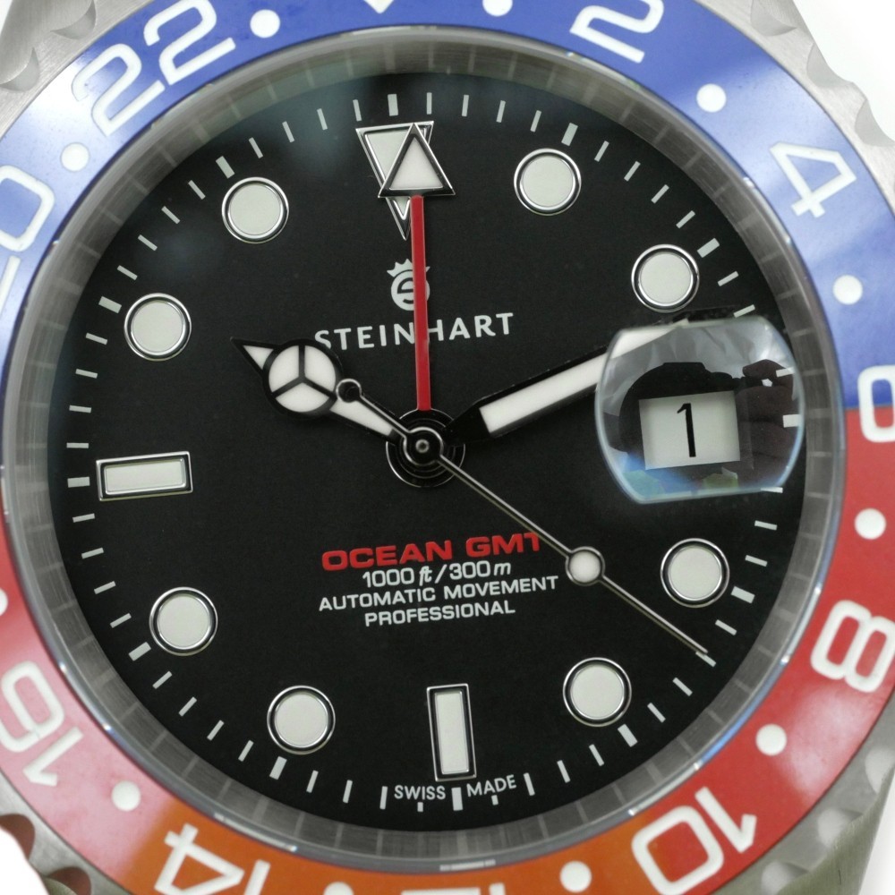 Steinhart Ocean One GMT BLUE-RED. 2 Ceramic Men’s Diver Watch Silicone 103-1100