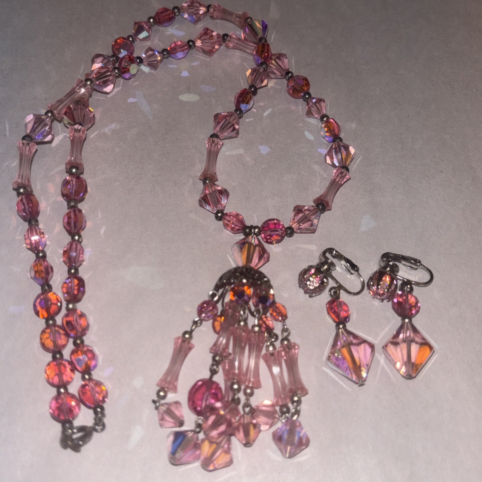 VTG Pink AB light refracting chandelier Necklace w matching Earrings Set