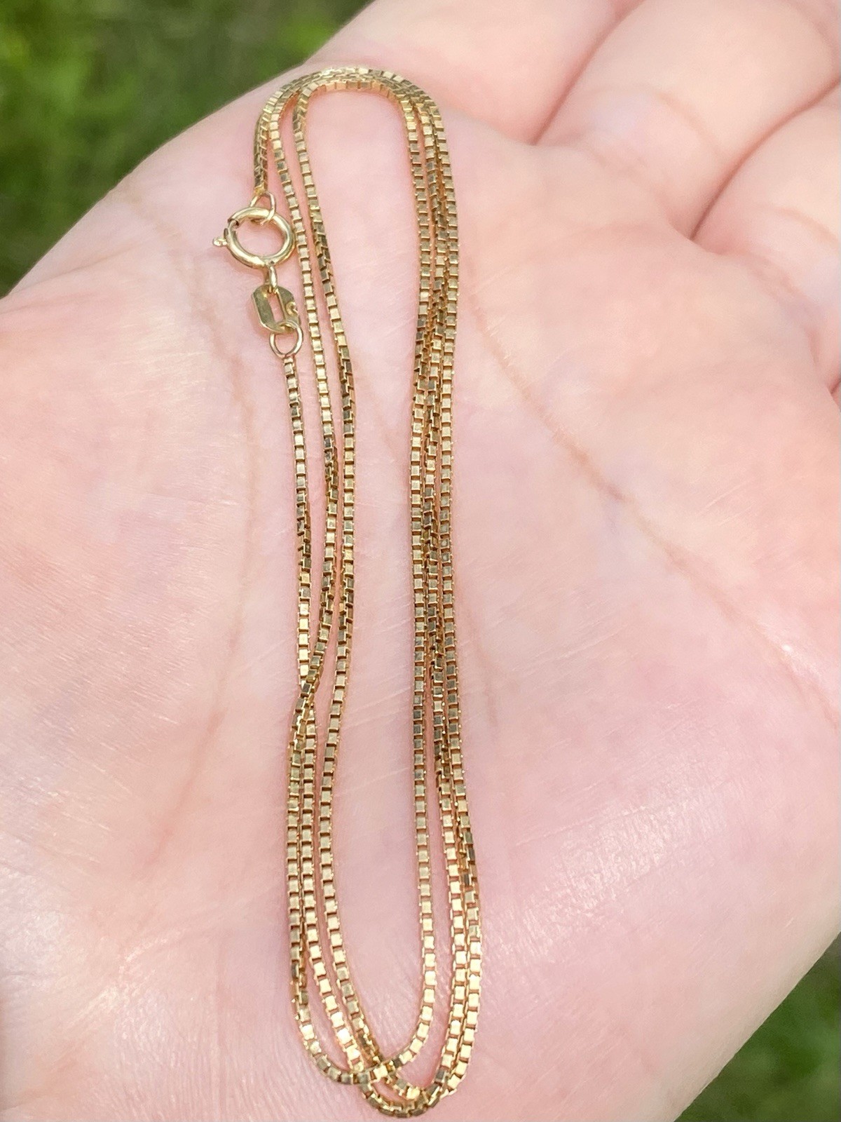 Solid 14k Yellow Gold 1.0mm Box Chain Necklace 3.01 Grams- 21 Inches