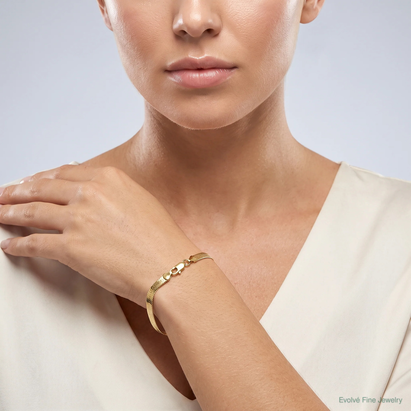 14K Yellow Gold 4mm Silky Herringbone Chain Bracelet 7″-8″