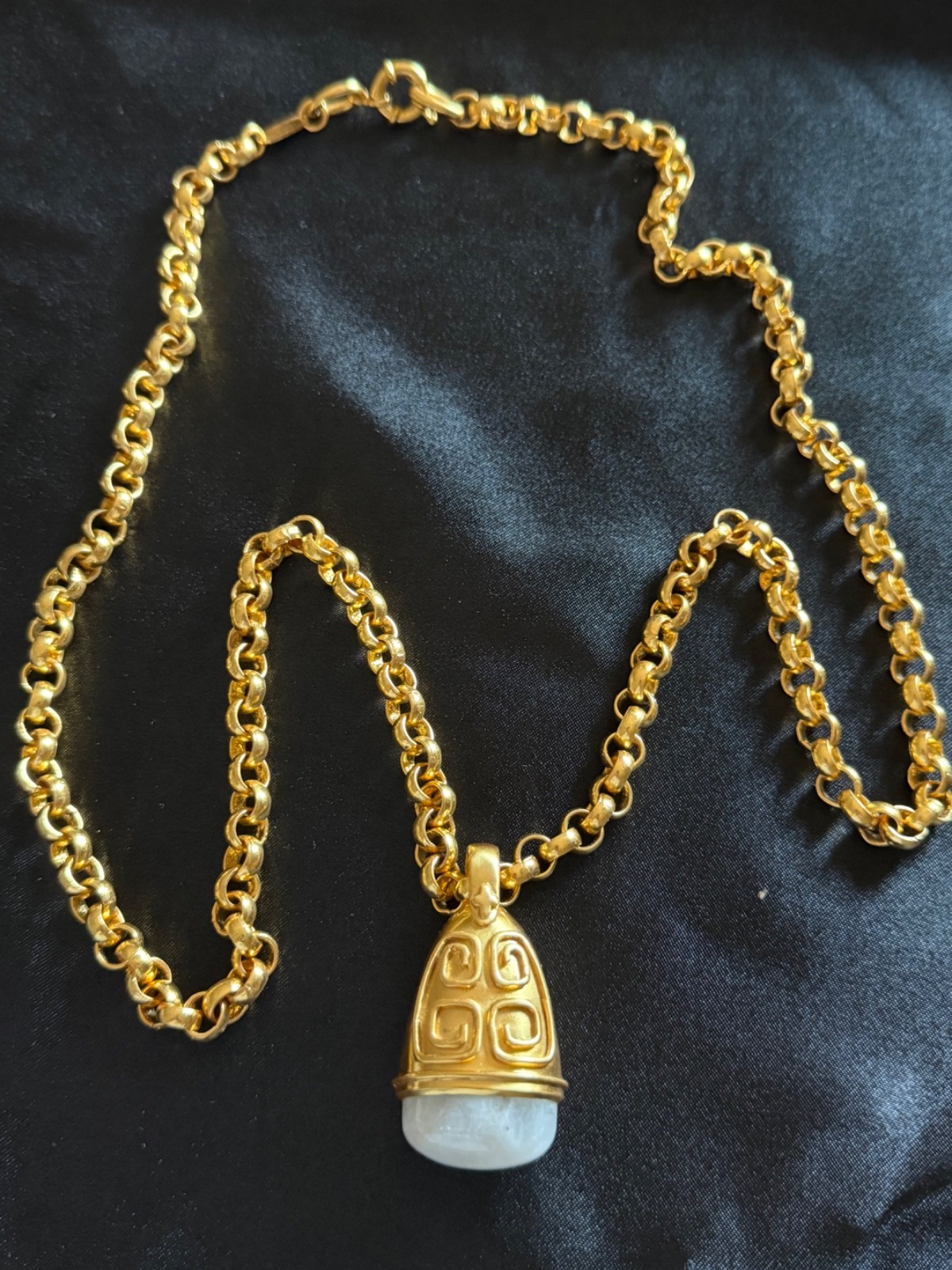 Julie Vos Gold Plated Necklace With Distinctive Stone Pendant