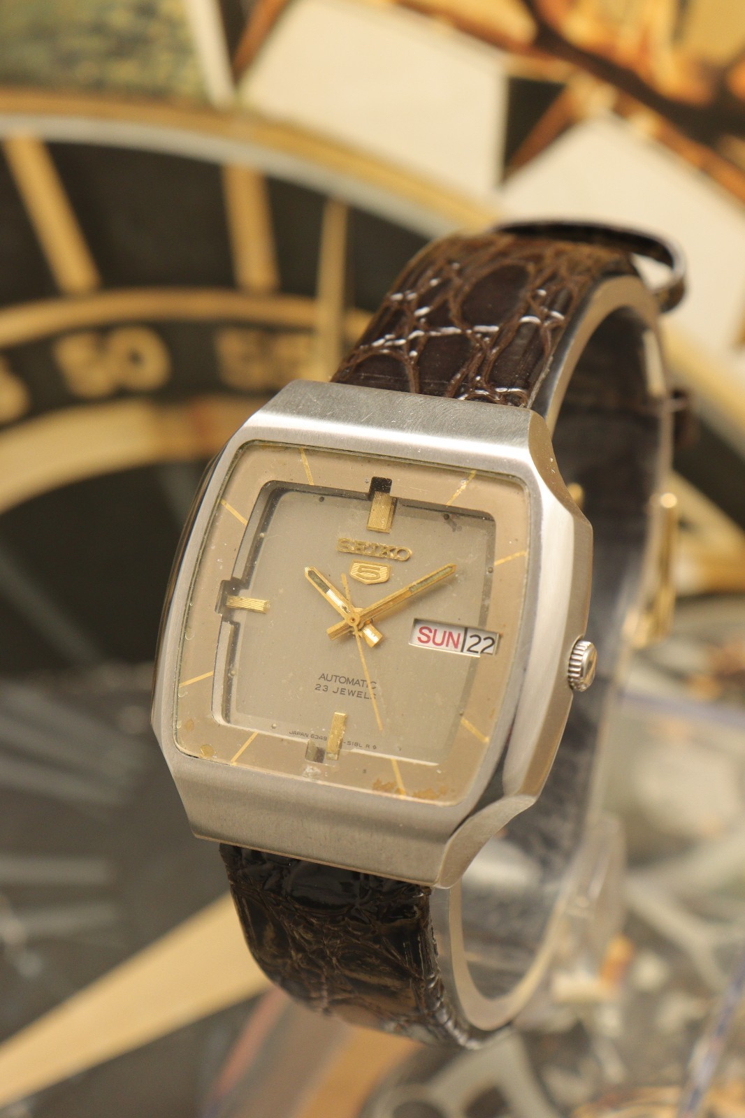 Vintage Seiko 5 Automatic Original Dial Wrist Watch For Mens Japan Movement 6349