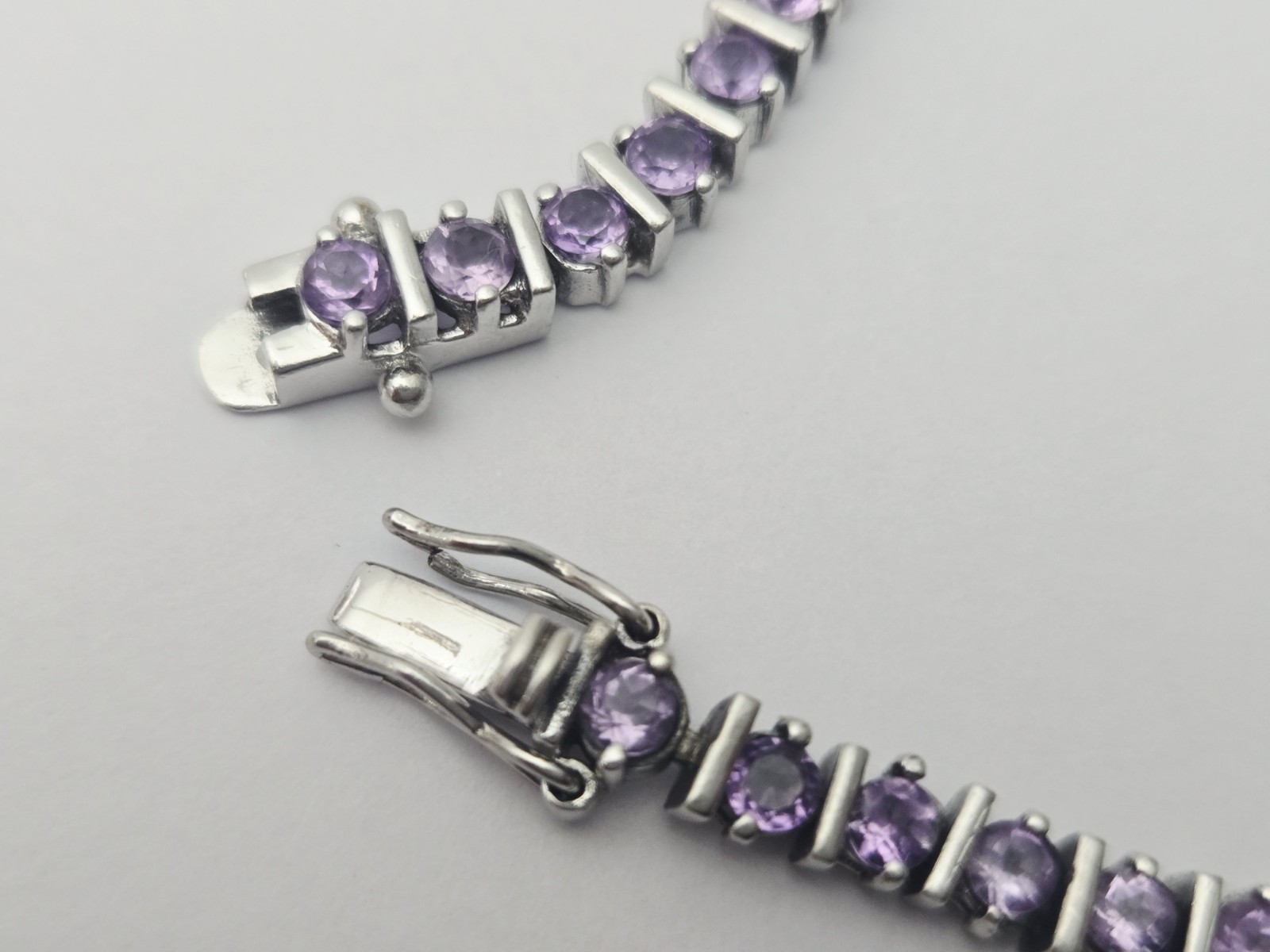 925 Sterling Silver Round Cut Amethyst Women’s Tennis Bracelet 6.7″