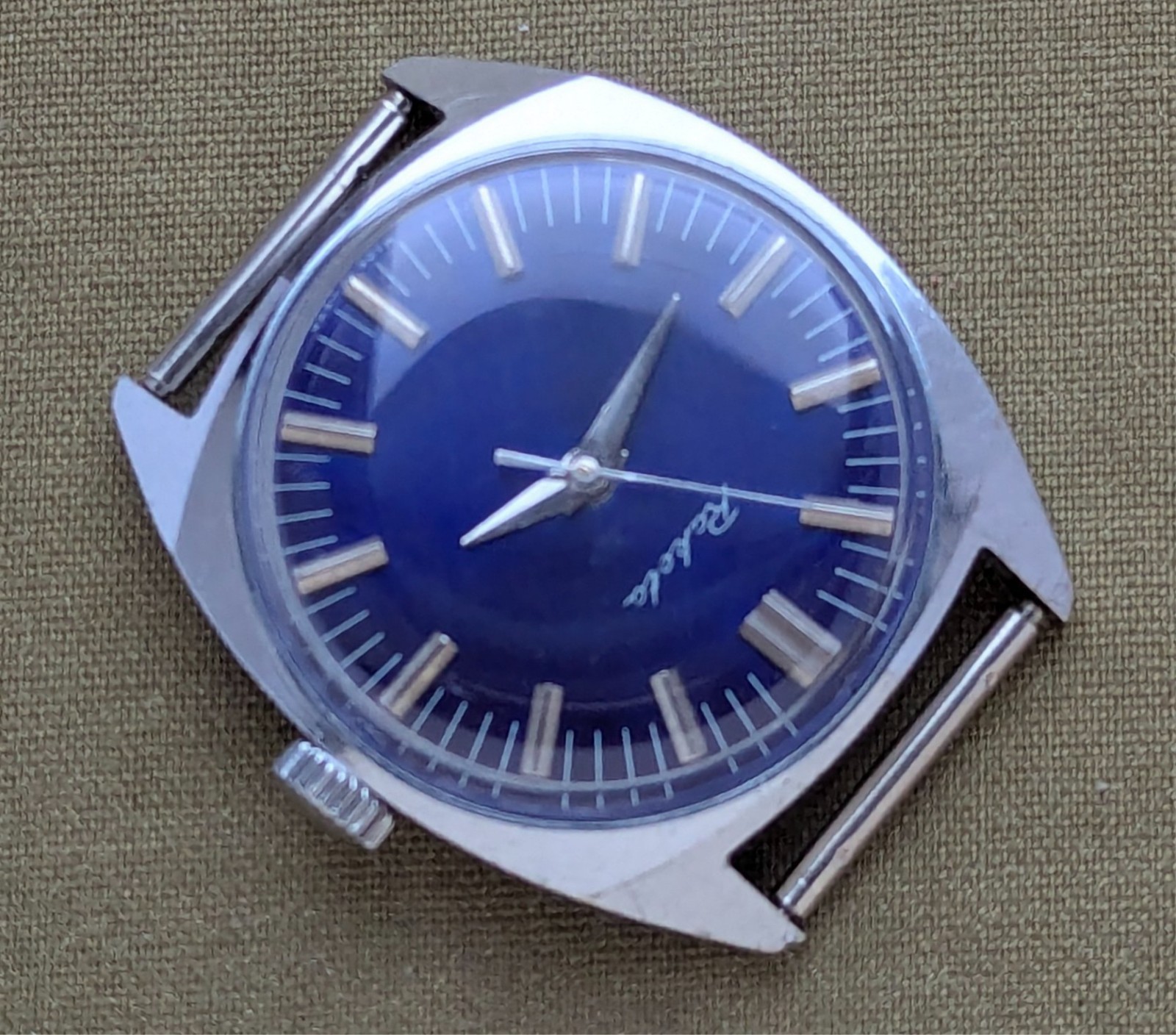 soviet-era Raketa cal.2609.НП by PChZ vintage mens watch ussr made