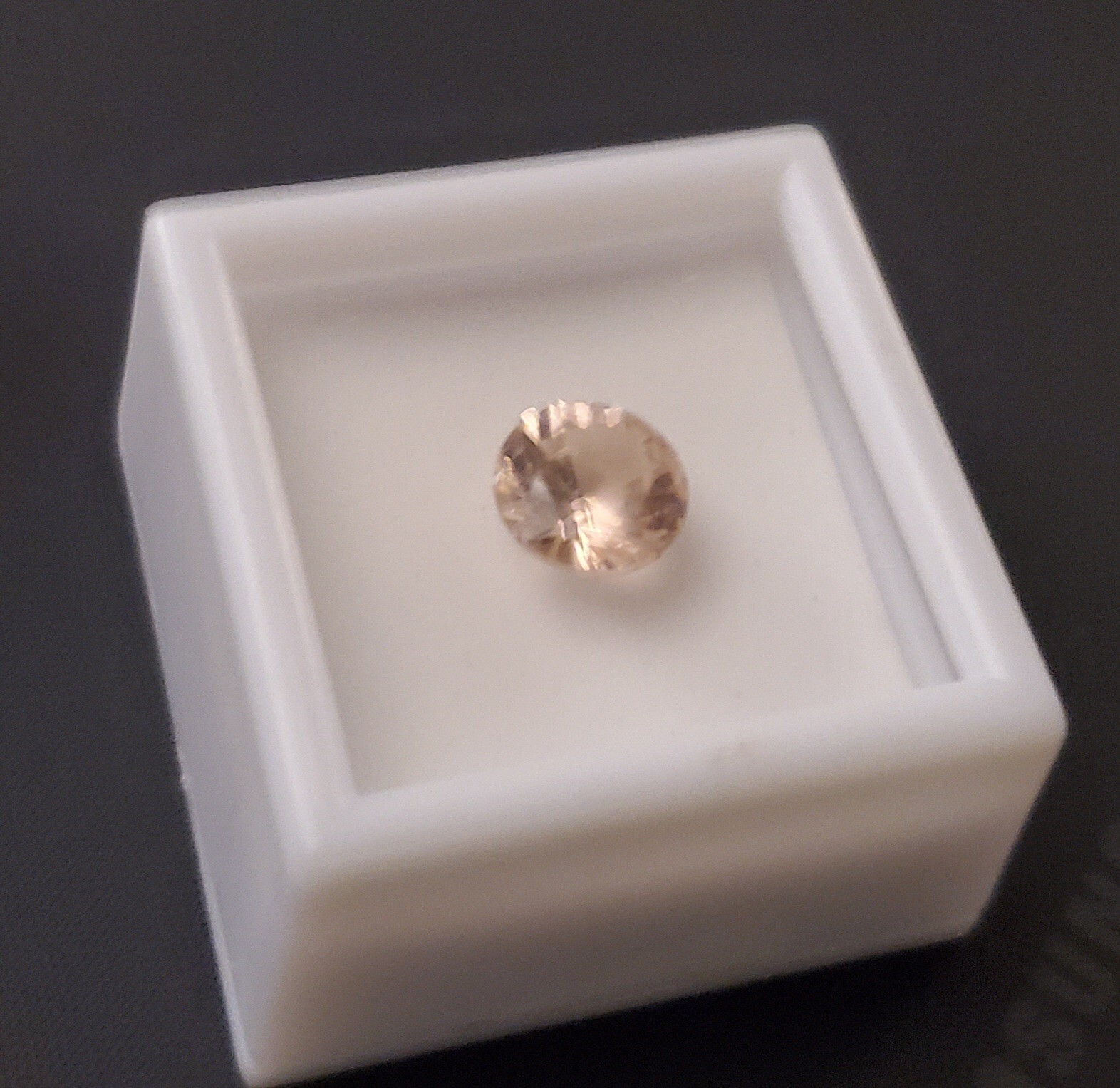New In Box Pink Yag Gemstone 5.0Ct. 10mm. Round