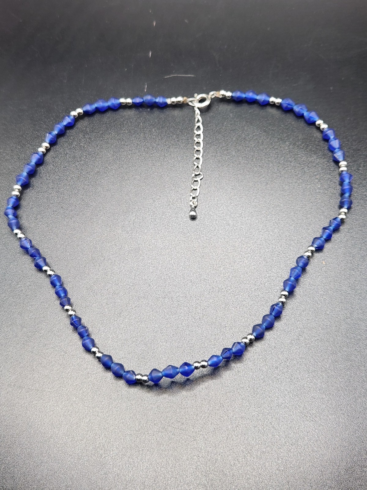 #0428 – Blue Faceted Beaded Necklace Silver Tone Spacers 15″ + 2″ Extender
