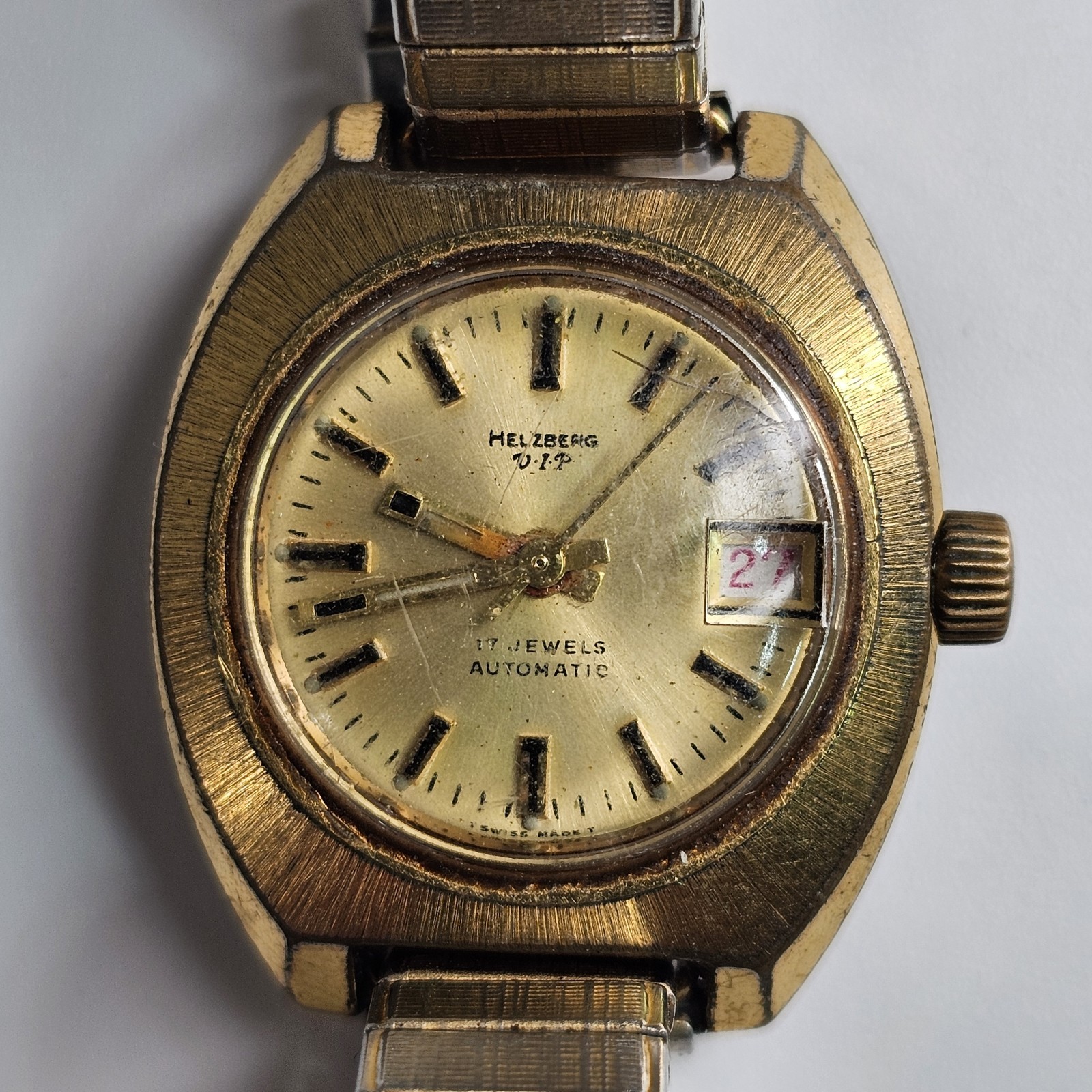 Vintage Helzberg VIP Ladies Wristwatch Autmatic 17 Jewels Parts/Repair Gold Tone