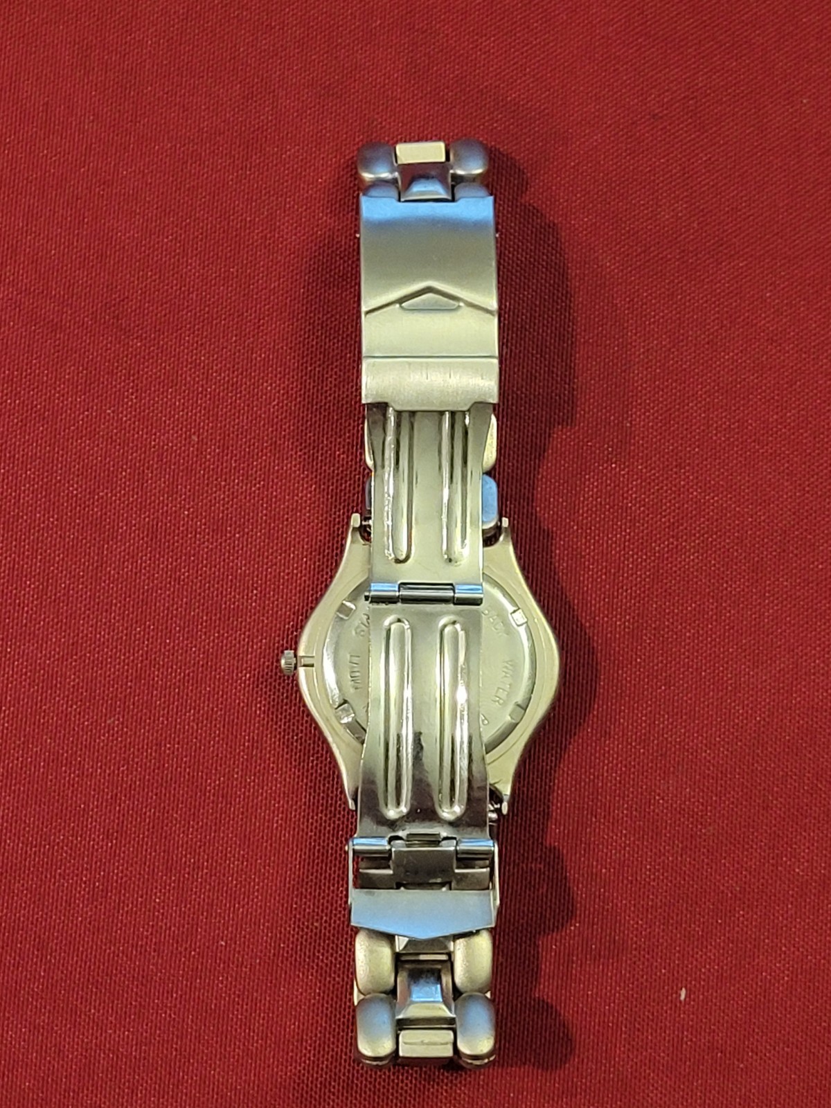 Trademark Twelve Quartz Collection Mens Silver-toned Wristwatch