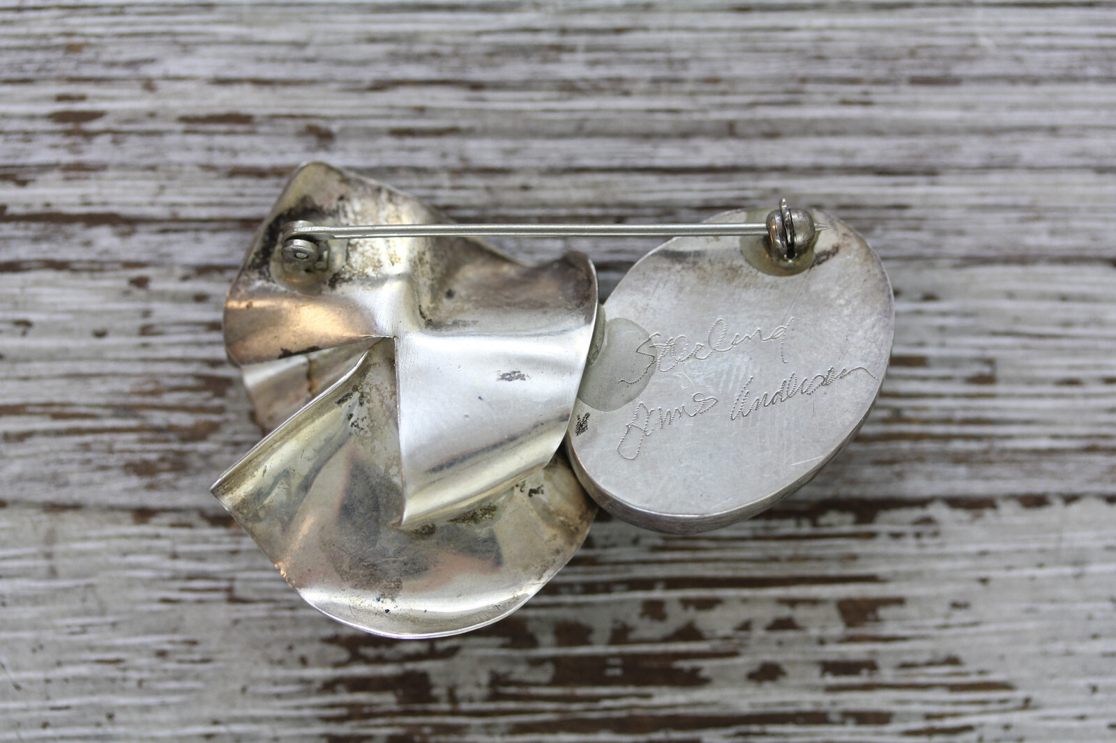 JAMES ANDERSON STUDIO ARTISAN STERLING SILVER BROOCH CARNELIAN HANDMADE VINTAGE