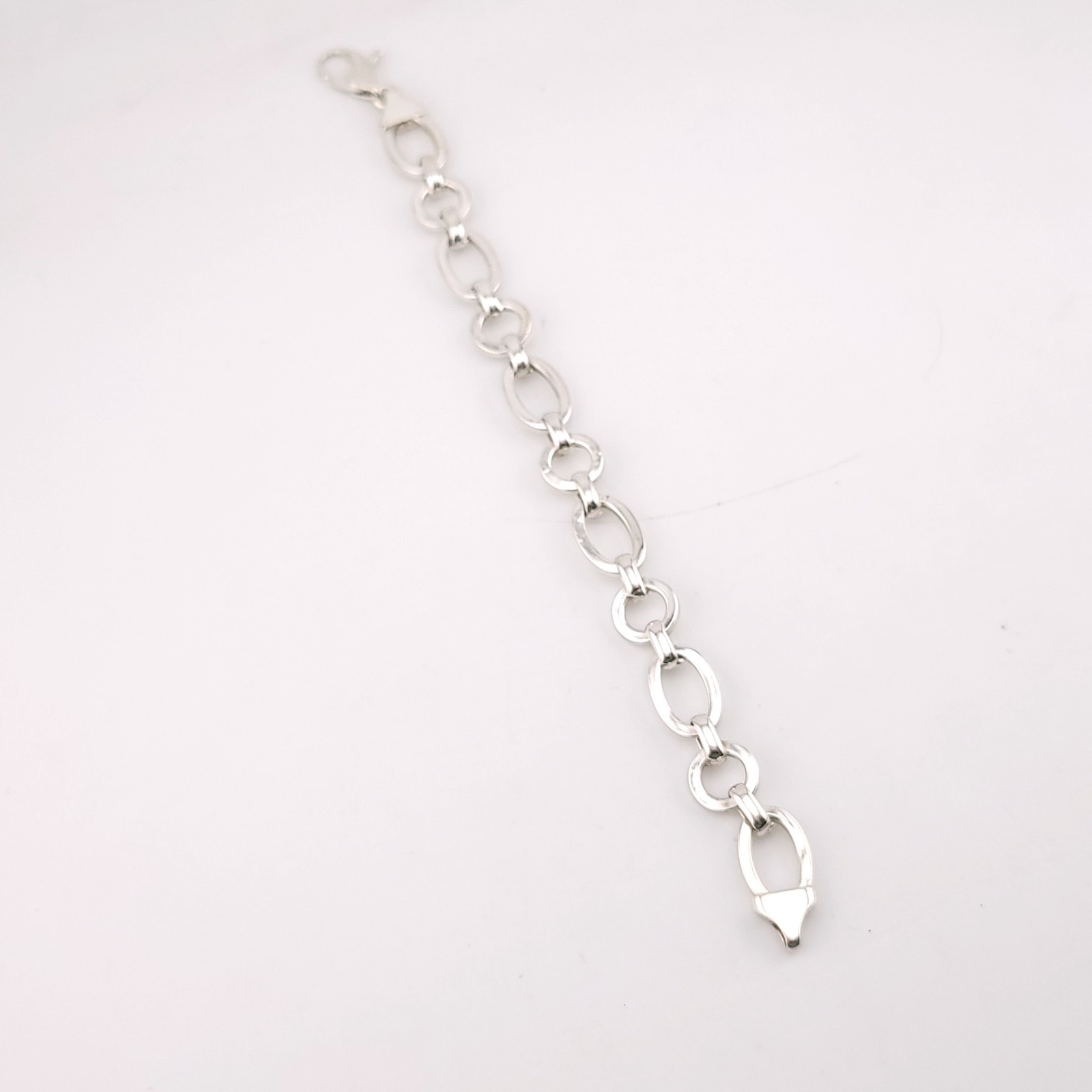 Signed “M” Sterling Silver Round & Oval Disk Circle 8″ In Chain Link Bracelet