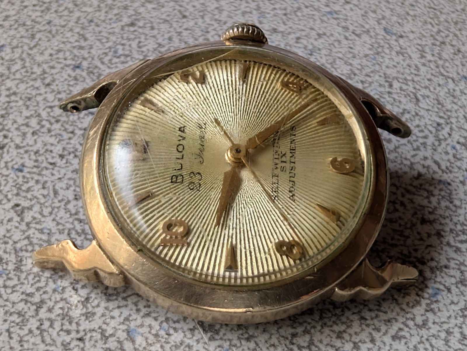 c1950’s BULOVA 23J 6 ADJUSTMENT SELF WINDING WATCH~KEEPS TIME REPAIR or PARTS