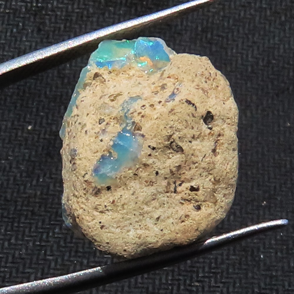 Natural Ethiopian Opal Rough, Uncut Opal Rough Gems 13.45 CT 16x19x10 mm RT108
