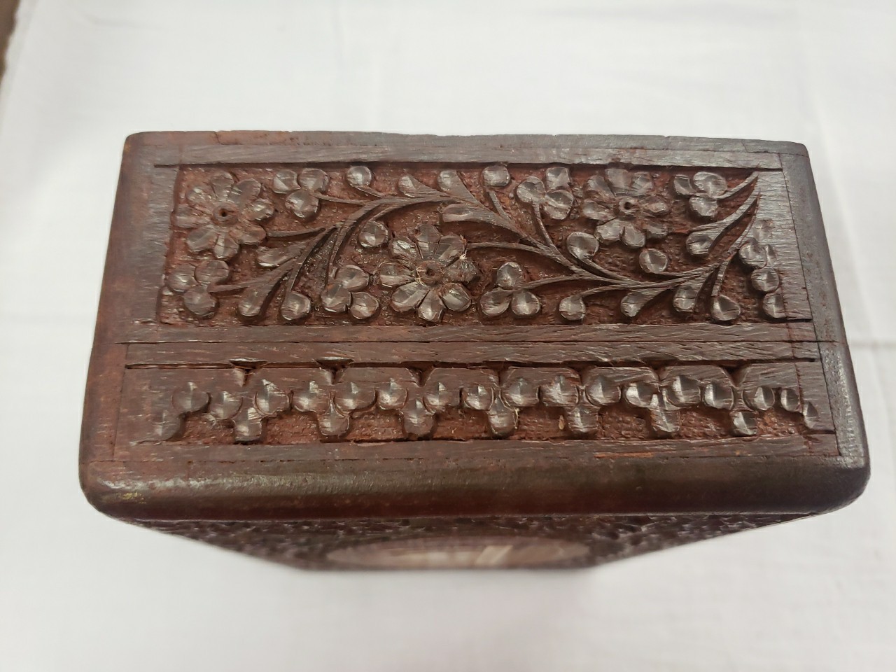 Taj Mahal Hand Carved Jewelry Trinket Keepsake Wooden Storage Box