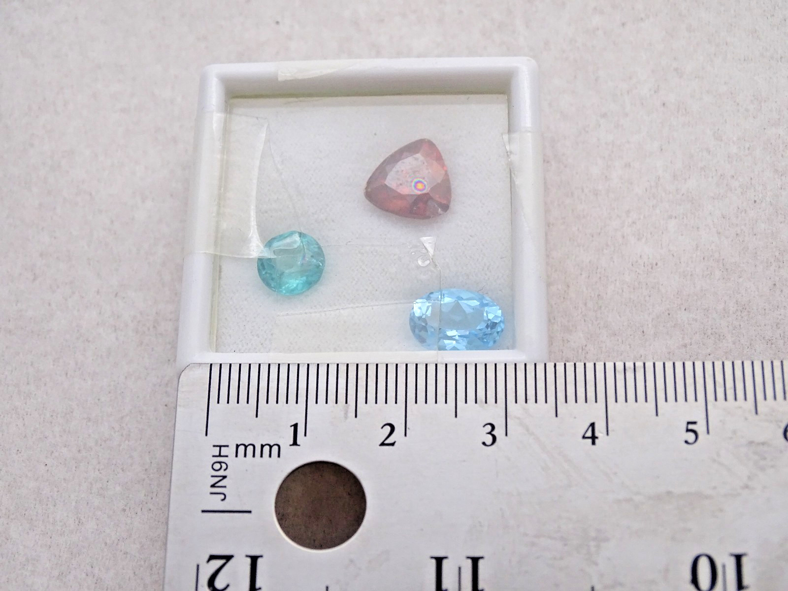 (3) Colored Stones / Assorted / Untested / Sealed / FedEx Free Shipping 332947_x