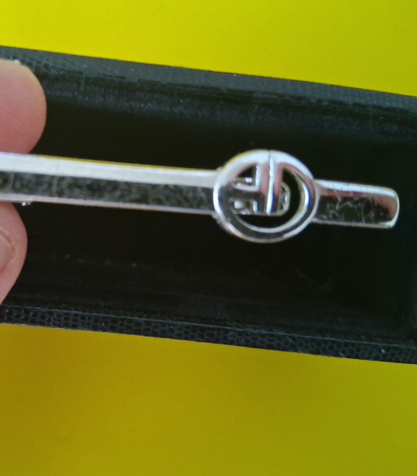 Authentic Alfred Dunhill Tie Clip Silver Tone w/ Box with Velvet Trim