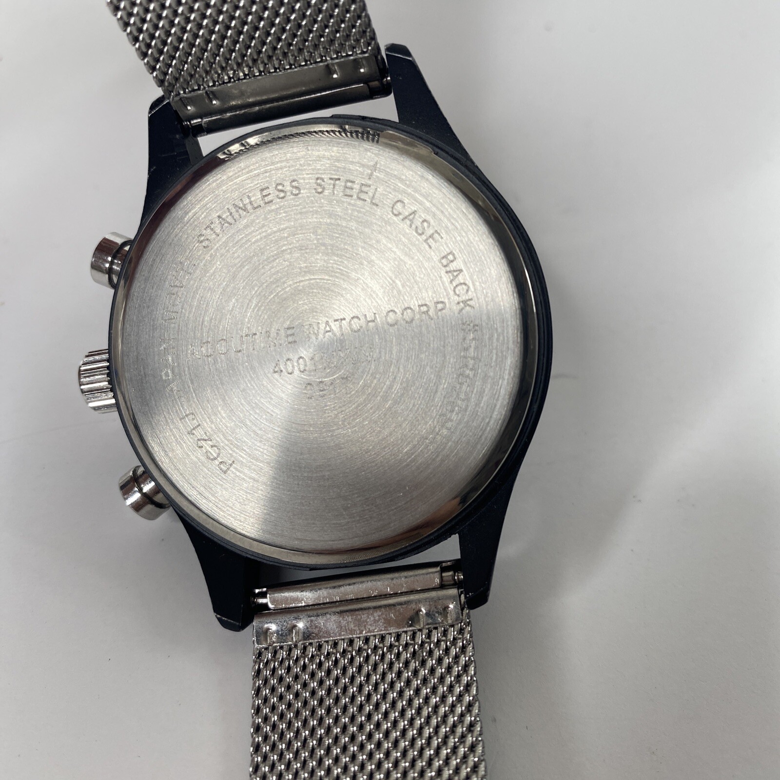Accutime Watch Corp 4001MWM Black Bezel & Band Watch Not tested needs battery.
