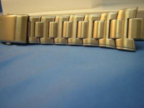 Casio watch band AMW-320 RD-1. Bracelet 22mm w/ Push Button Deployment buckle