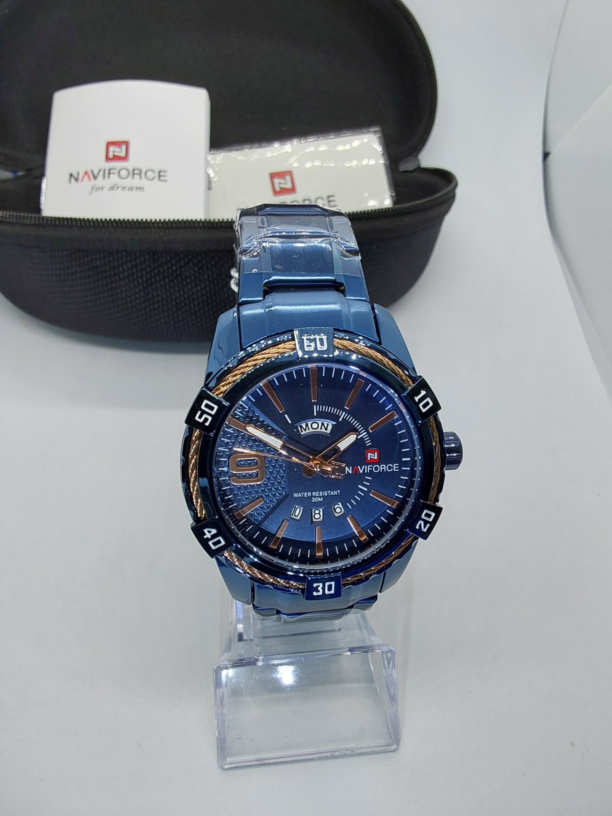 Naviforce Blue Men’s Day Date Quartz With Stainless Steel Bracelet 9117