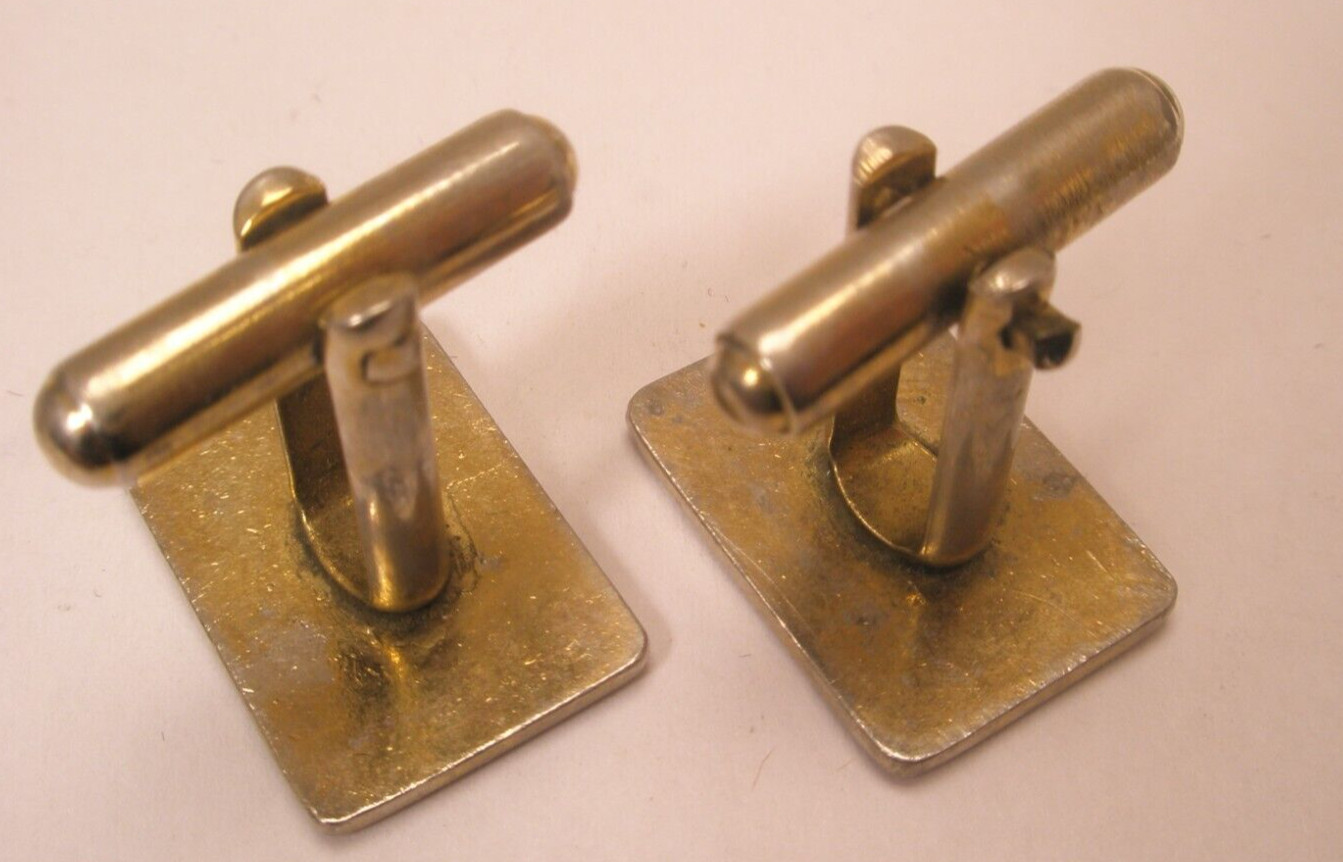 Royal coat of arms of the United Kingdom England Vintage Cuff Links