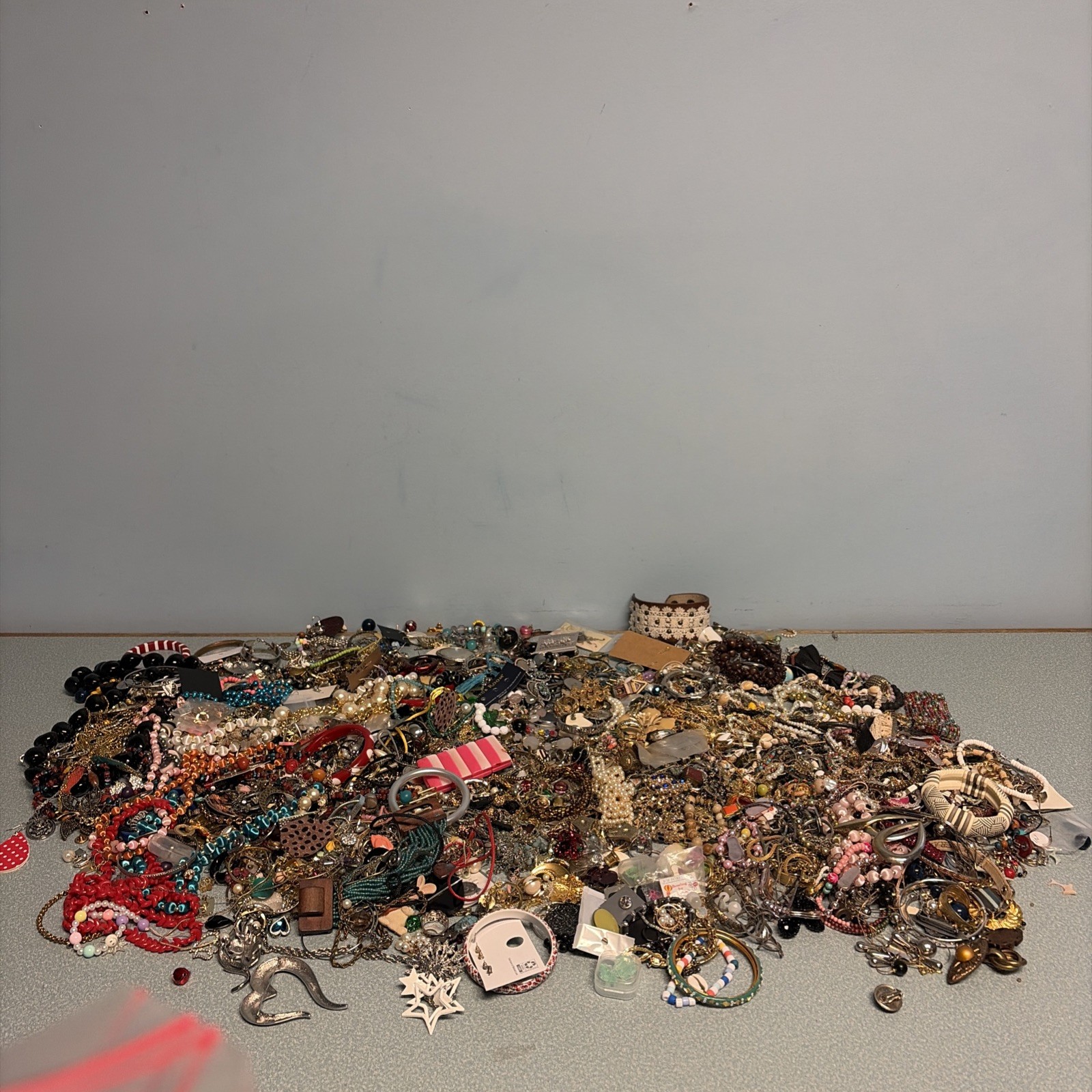 18 LB lot of vintage to now costume jewelry for parts & repair & Other Items