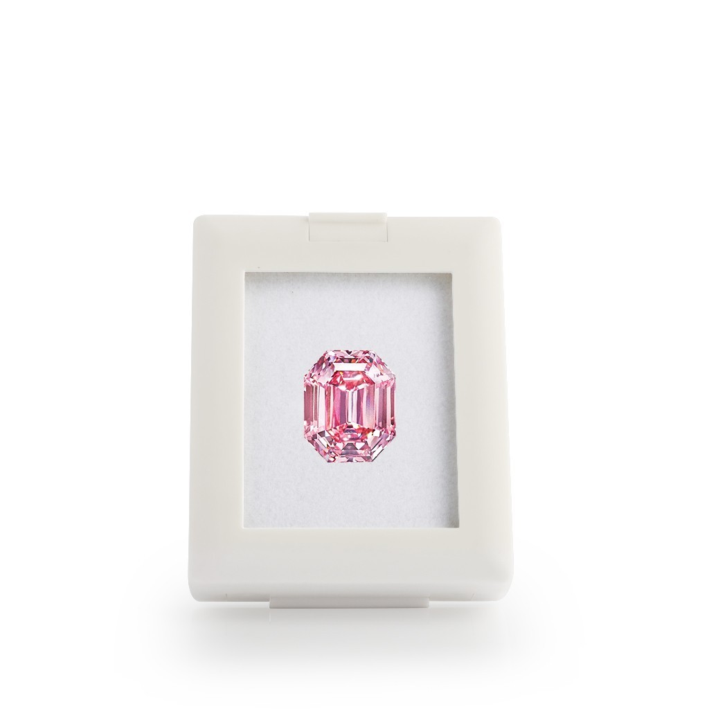 GemTrue Self-Standing Gemstone Display Box – White DK21624-S (12pcs a Pack)