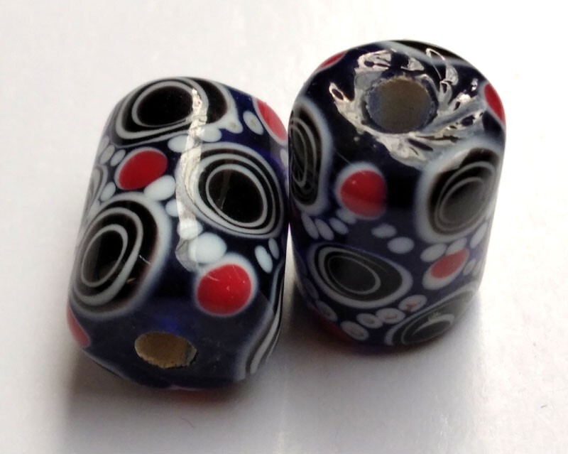 10pcs handmade Lampwork glass beads white circle red dot black cylinder 10*15mm