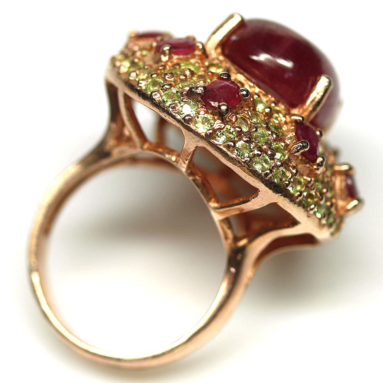 925 Sterling Silver 13 x 17 mm. Red Ruby & Peridot Jewelry Ring Size 8.25