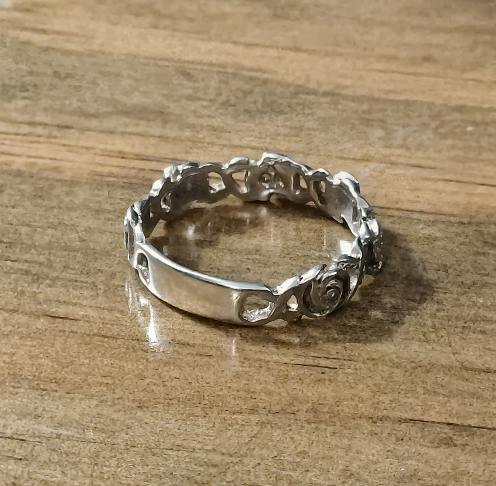 Vintage Sterling Silver 925 Rose Chain Band Ring Size 10 3mm Wide 2.6 Grams 925