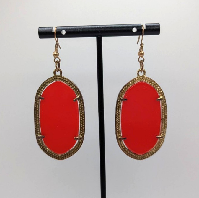 Red Orange Semi-Transparent Oval Gold-tone Hammered Dangle Drop Earrings