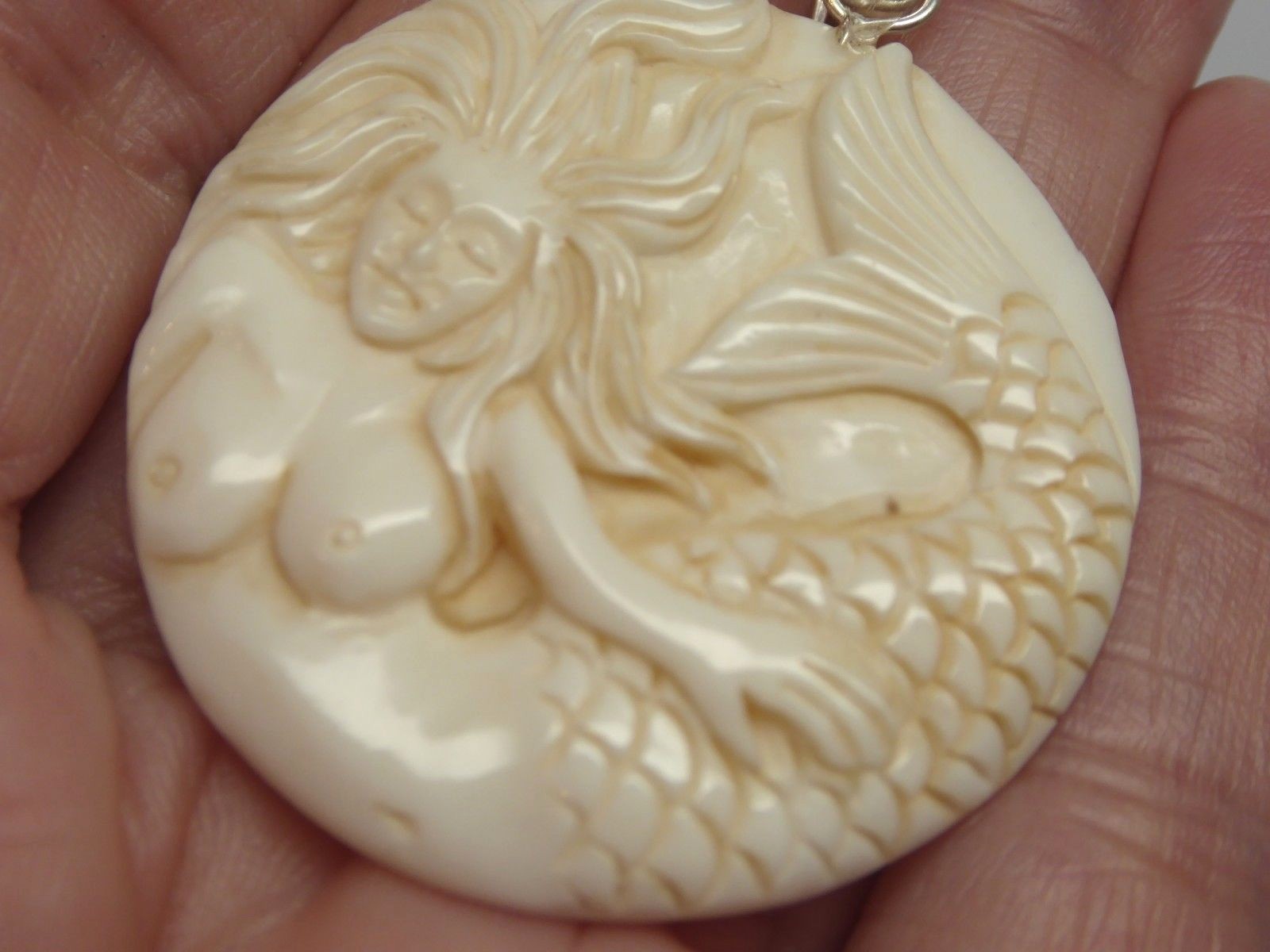 Mermaid Siren Water Buffalo Bubalus Bubalis Bone Carved Round Pendant Necklace