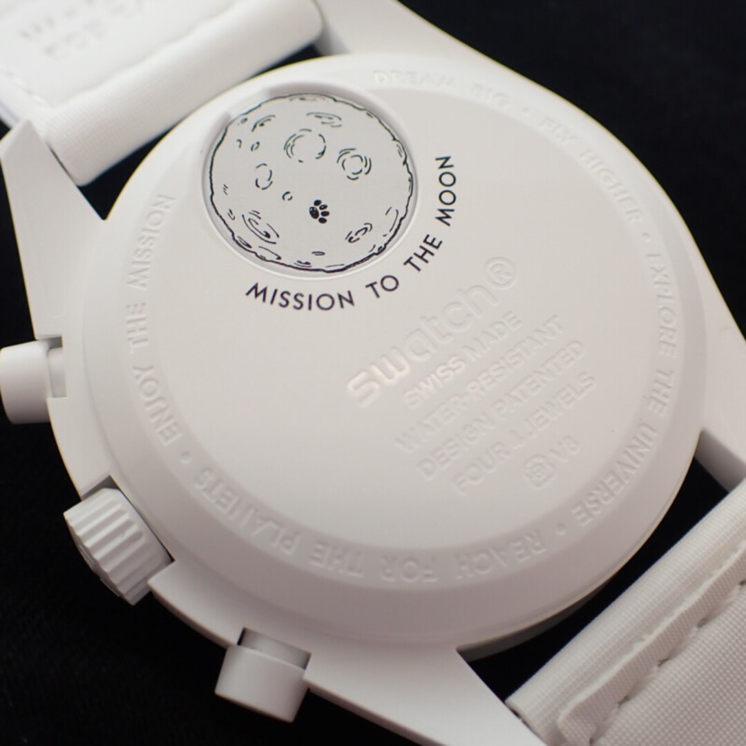 OMEGA SWATCH Mission to the Moonphase Snoopy SO33W700 White Quartz White