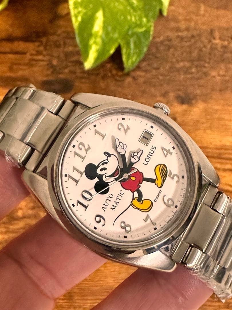Mickey Mouse Wristwatch White/Silver Analog Mechanical from Japan Automatic