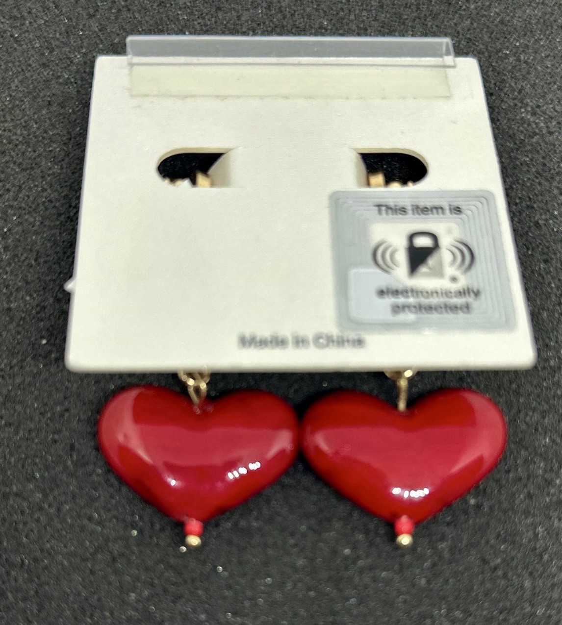 NWT piper•k Heart Gold Tone Lead Safe/Nickel Free Glass Drop Earrings