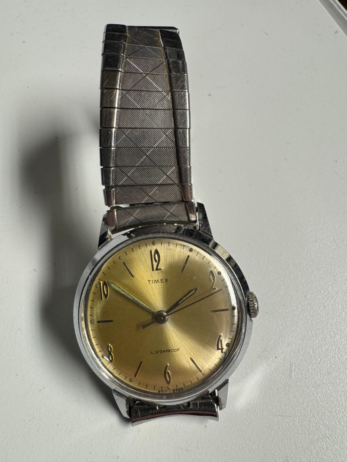 Timex Vintage 1965 Marlin Wind Up Watch 34MM Golden Sunburst Runs Good