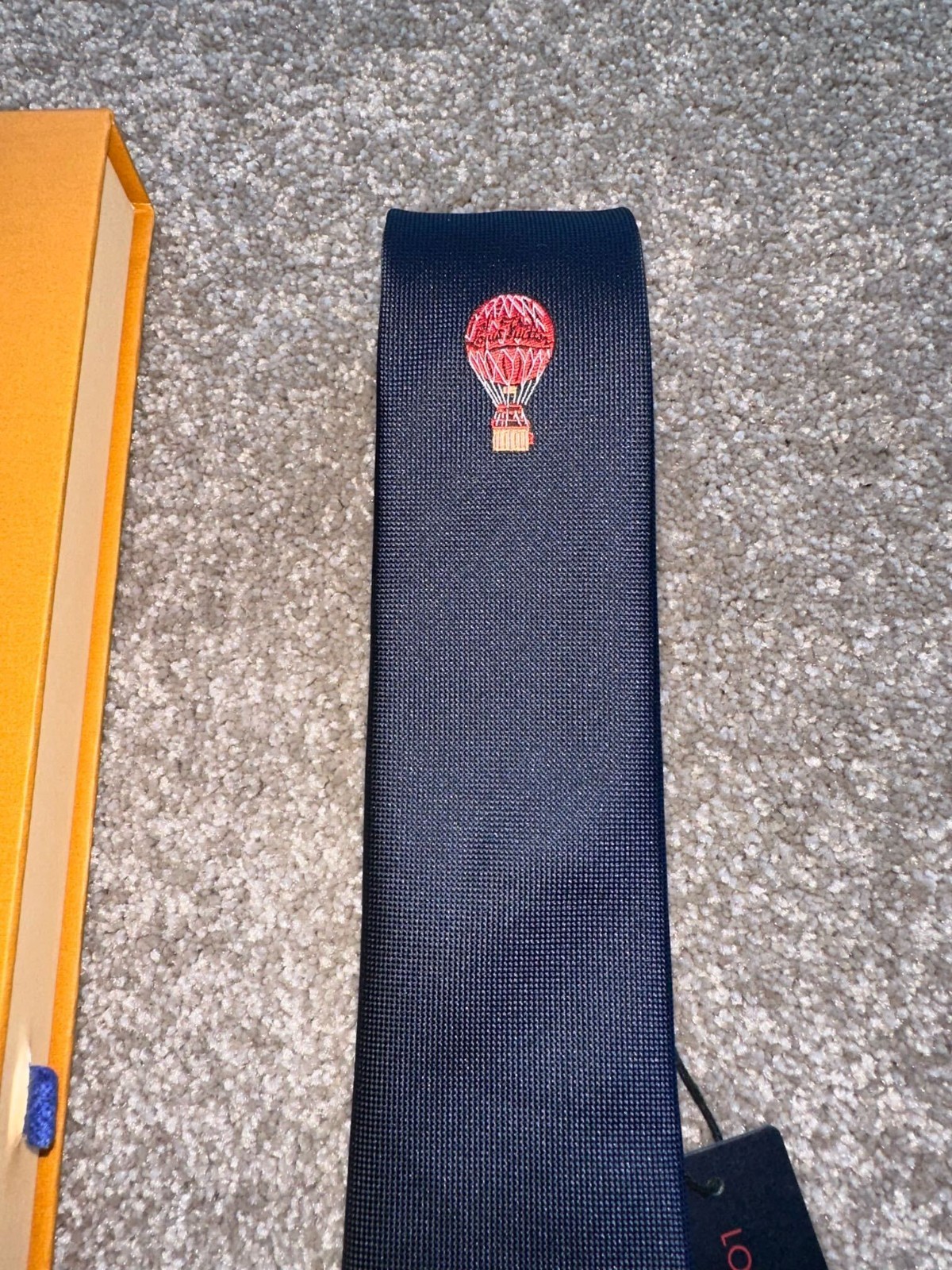 Louis Vuitton Men’s Air balloon Tie Navy Slim Full Packaging