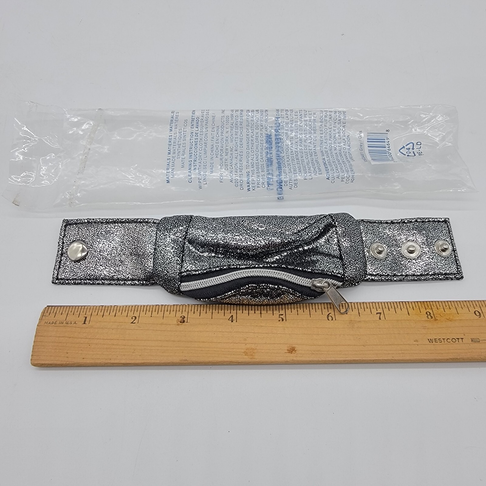NEW Avon Wrist Wallet Ladies Silver Sparkle
